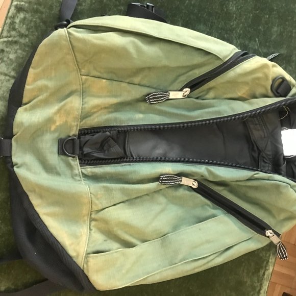 2 duffle bags +++ - Picture 2 of 8